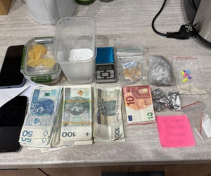 Mieli maczety, siekiery i broń palną. Śląska policja rozbiła gang pseudokibiców!