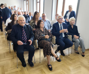Szpital uhonorował wybitnych kardiochirurgów. Legendy skalpela otworzyły hybrydową salę operacyjną