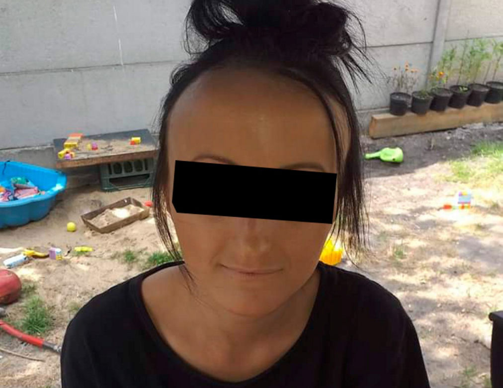 Ugodziła go nożem, bo zabraniał jej wyjść z dzieckiem