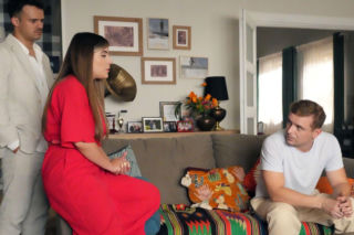 Barwy szczęścia odc. 3308. Ignacy (Olaf Staszkiewicz), Agata (Natalia Zambrzycka), Hubert (Marek Molak)