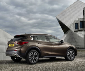 Infiniti QX30 