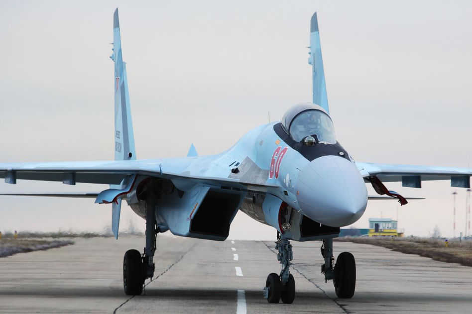 Rosja potajemnie buduje myśliwce Su-35 dla Teheranu. Irańskie lotnictwo odradza się?