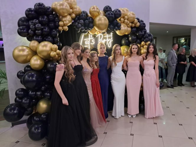 Studniówka 2026 Zespołu Szkół Zawodowych nr 3 w Starachowicach