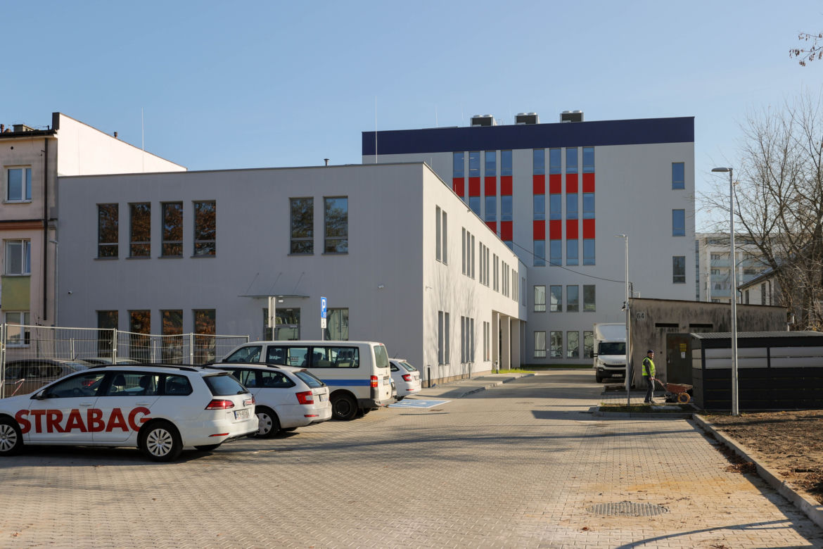 Nowy szpital w Legionowie bez SORu i porodówki. Wpadka ministra? 