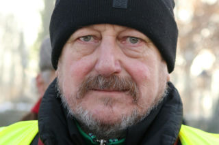 Protest mundurowych emerytów pod kancelarią premiera