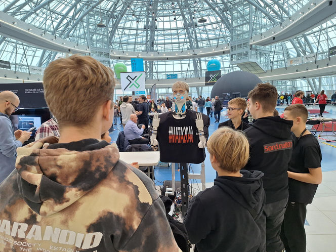 Roboty w natarciu. W Jasionce odbyła się kolejna edycja XChallenge