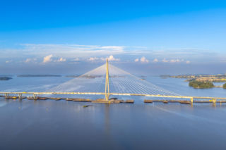 Most w Helsinkach otwarty. To nowa wizytówka miasta - most Kruunuvuorensilta