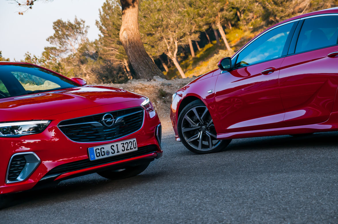 Opel Insignia GSi 2.0 Turbo 260 KM 8AT