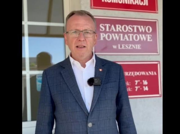 Przy Starostwie Powiatowym w Lesznie stanie urzędomat