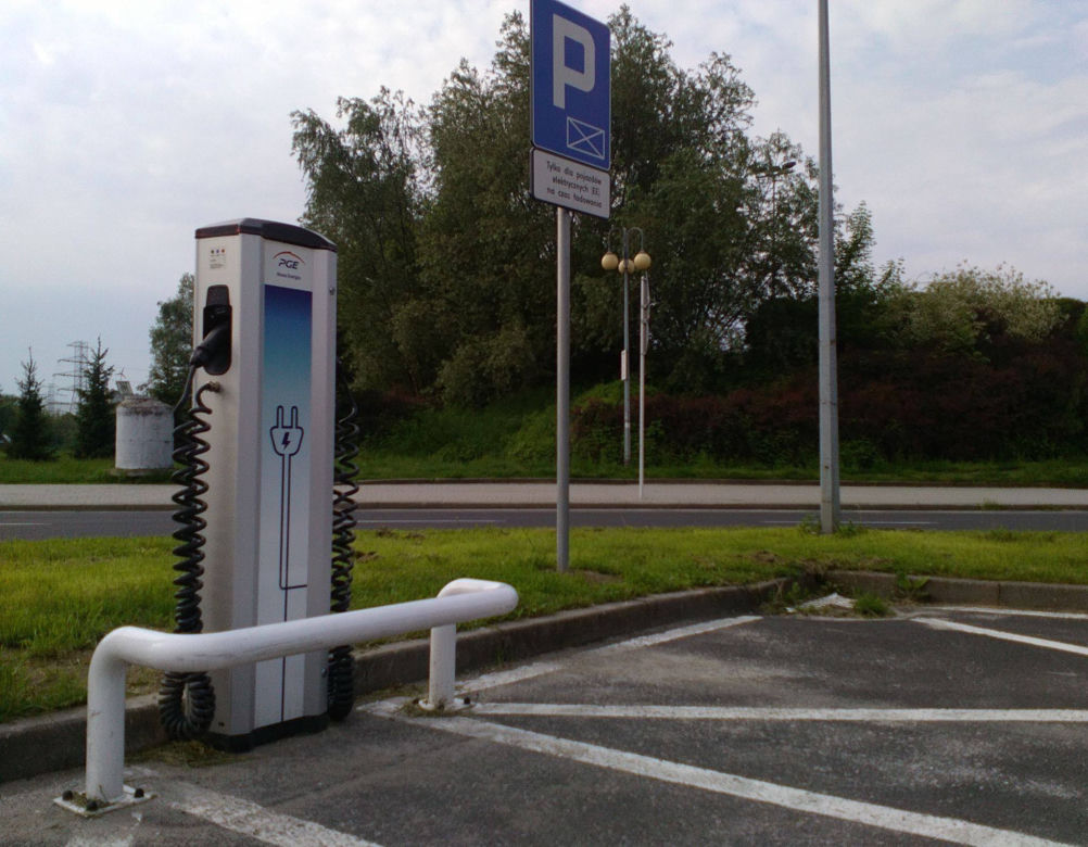 Stacje ładowania samochodów elektrycznych w Rzeszowie