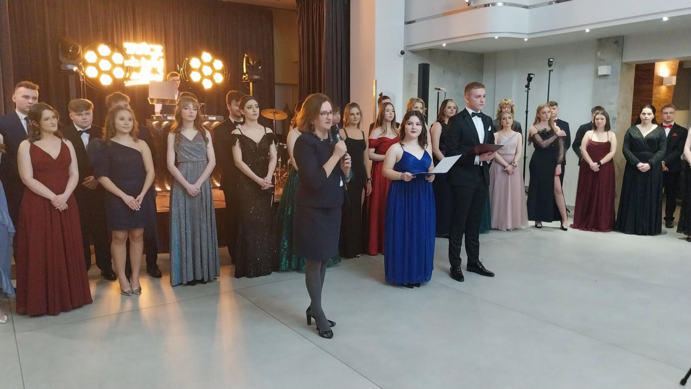 Zdjęcia Studniówka 2025. I LO im.Tadeusza Kościuszki Starachowice