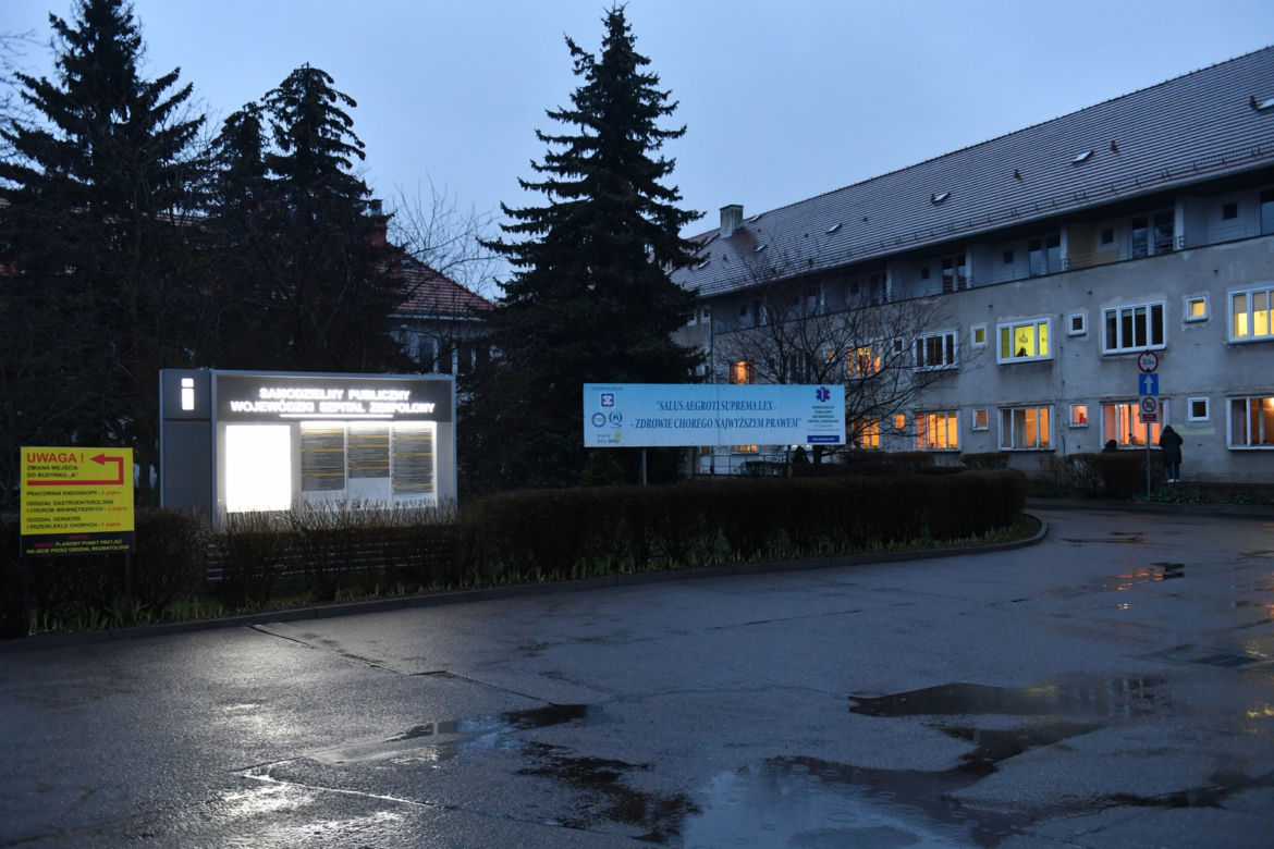 Biefing prasowy w szpitalu przy ul. Arkońskiej