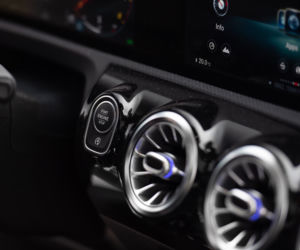 Mercedes-Benz CLA 220 4MATIC 7G-DCT