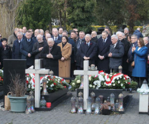 Kaczyński uczcił pamięć ofiar katastrofy smoleńskiej