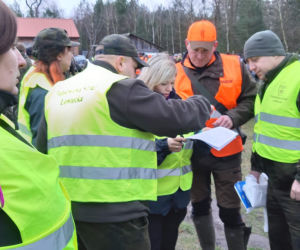 Łódzkie: ZARZĄDZANIE KRYZYSOWE W AKCJI. Około 80. osób przeszukiwało w weekend lasy