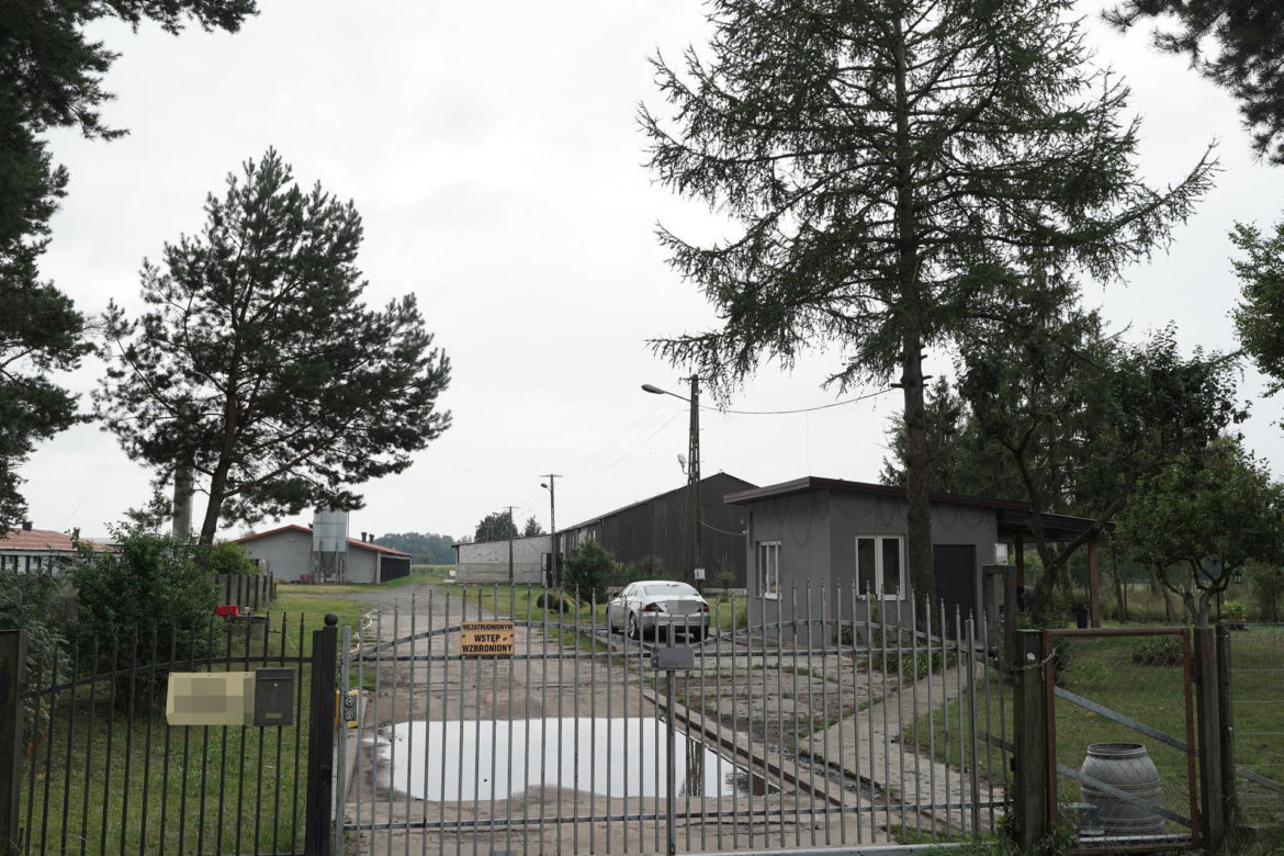 Pijany pracownik napadł z kijem na szefa