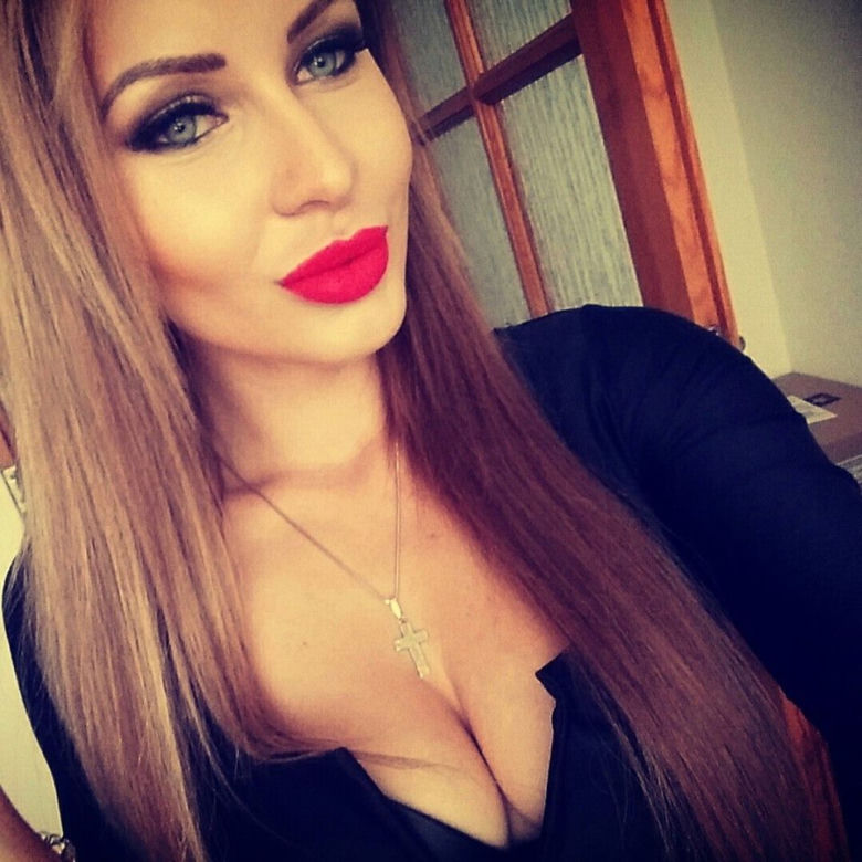 Piersi małej Ani