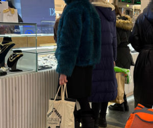 Agata Buzek na zakupach