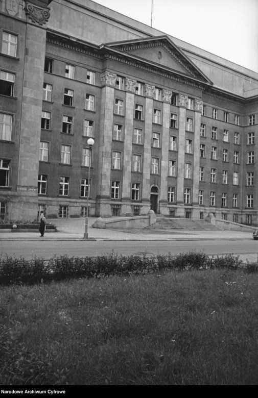 100 archiwalnych zdjęć Katowic, które trzeba zobaczyć. Sentymentalna podróż w czasie