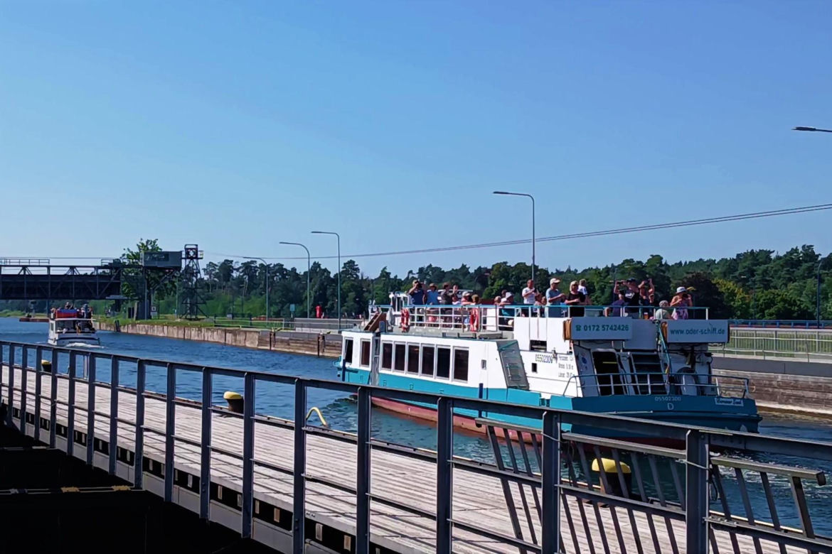 Podnośnie dla statków w Niederfinow