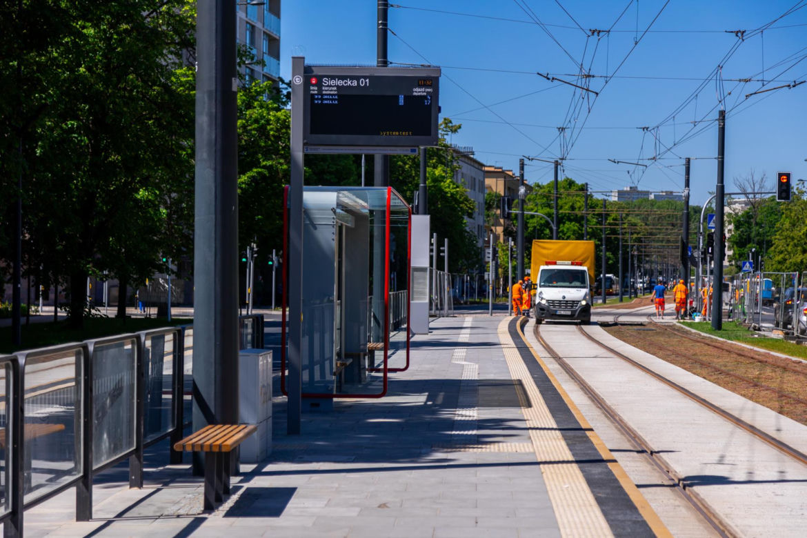 Tramwaj na Gagarina w Warszawie
