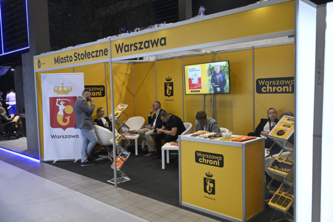 Warszawskie Targi Obronne. Ponad 100 wystawców, broń, sprzęt wojskowy i wyposażenie służb mundurowych w jednym miejscu!
