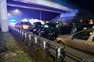 Potężny karambol na S19! Zderzyło się co najmniej 17 pojazdów