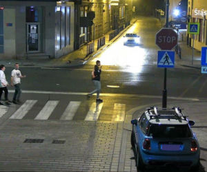 Brutalne pobicie w Gliwicach. Policja publikuje wizerunek sprawców [ZDJĘCIA]