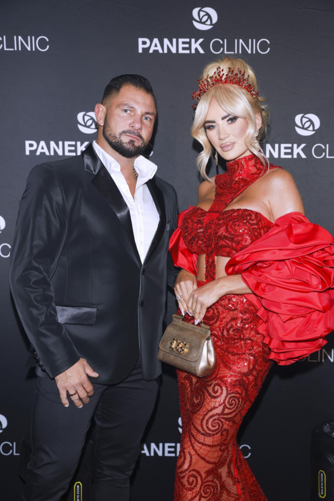 Tak wyglada Izabela Macudzińska z "Królowych życia" bez doczepów i kwasu w ustach