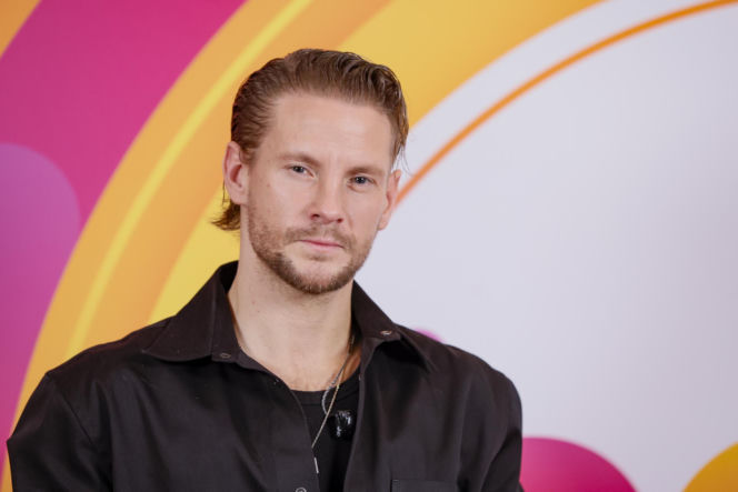 Sebastian Fabijański przeszedł ogromną metamorfozę. Kiedyś twardziel, dziś podbija taneczny parkiet