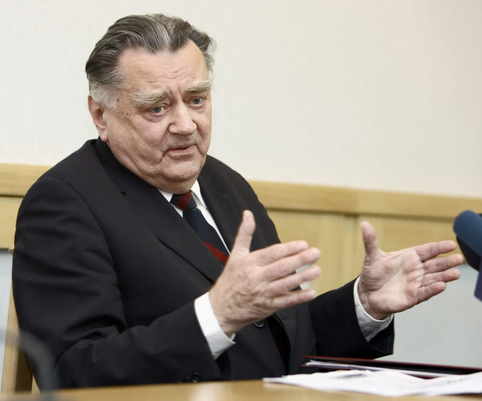 Jarek nie idź na premiera