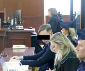 „Zabił nasze dzieci, a teraz jeszcze je atakuje”. Rodzice ofiar Sebastiana M. oburzeni jego zachowaniem