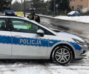 Kierowcy noga z gazu! Na drogach jest więcej policyjnych patroli