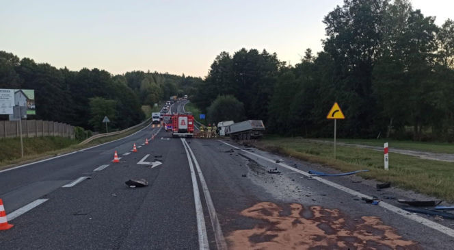 Wypadek na DK 74 w Świętokrzyskiem