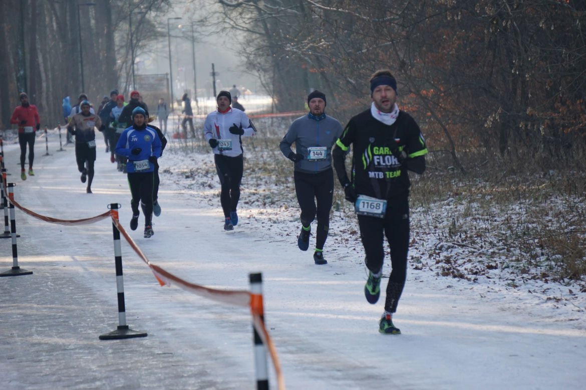 Bieg City TRAIL 2022 w bydgoskim Myślęcinku [GALERIA]