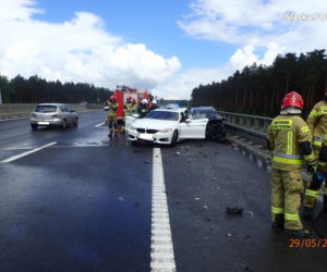 Rybnik: 42-latek czekał na pasie awaryjnym. Zginął przez 20-latka pędzącego swoim BMW