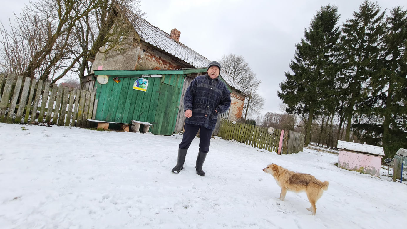 Pan Ryszard palił materacem w piecu