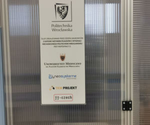 Ochronne śluzy z Politechniki Wrocławskiej działają już w szpitalach we Wrocławiu i Legnicy