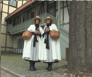 Unikalna tradycja z XVII wieku powraca. Mateczki Adwentowe znów na ulicach Elbląga