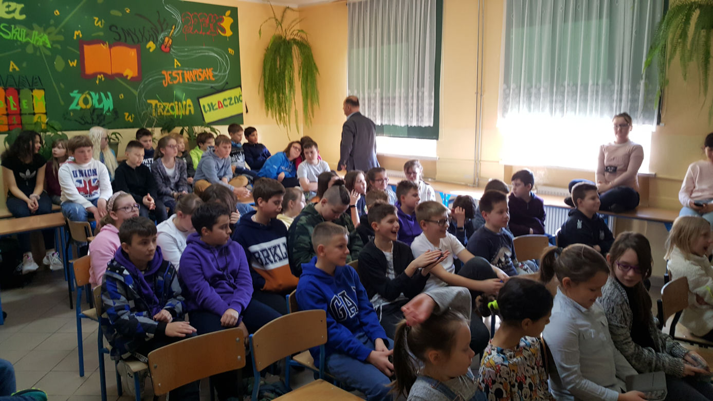 Nowy Sącz: Nauczyli młodszych kolegów jak dbać o bezpieczeństwo w sieci 