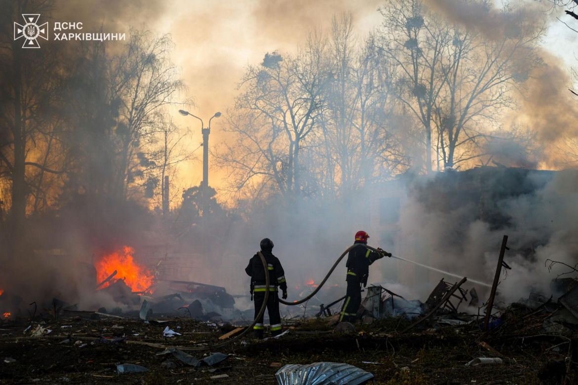 Ukraina. Wołodymyr Zełenski wzywa rozejmu. Rosjanie wystrzelili w nocy 70 rakiet [ZDJĘCIA].