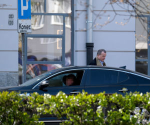 Wiceprezydent limuzyną wyskoczył po bułkę
