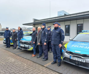 Trzy nowe radiowozy dla policji w Lesznie. Od kogo i do czego?