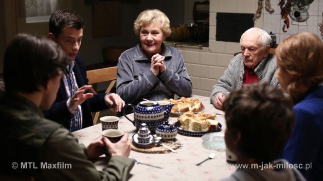 M jak miłość odc. 1140. Lucjan (Witold Pyrkosz), Marek (Kacper Kuszewski), Barbara (Teresa Lipowska)
