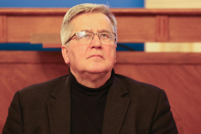 Bronisław Komorowski dorabia do emerytury. 11 tys. zł to dla niego za mało