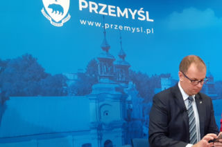 Jutro Cię zarżnę bydlaku. Ktoś grozi śmiercią prezydentowi Przemyśla