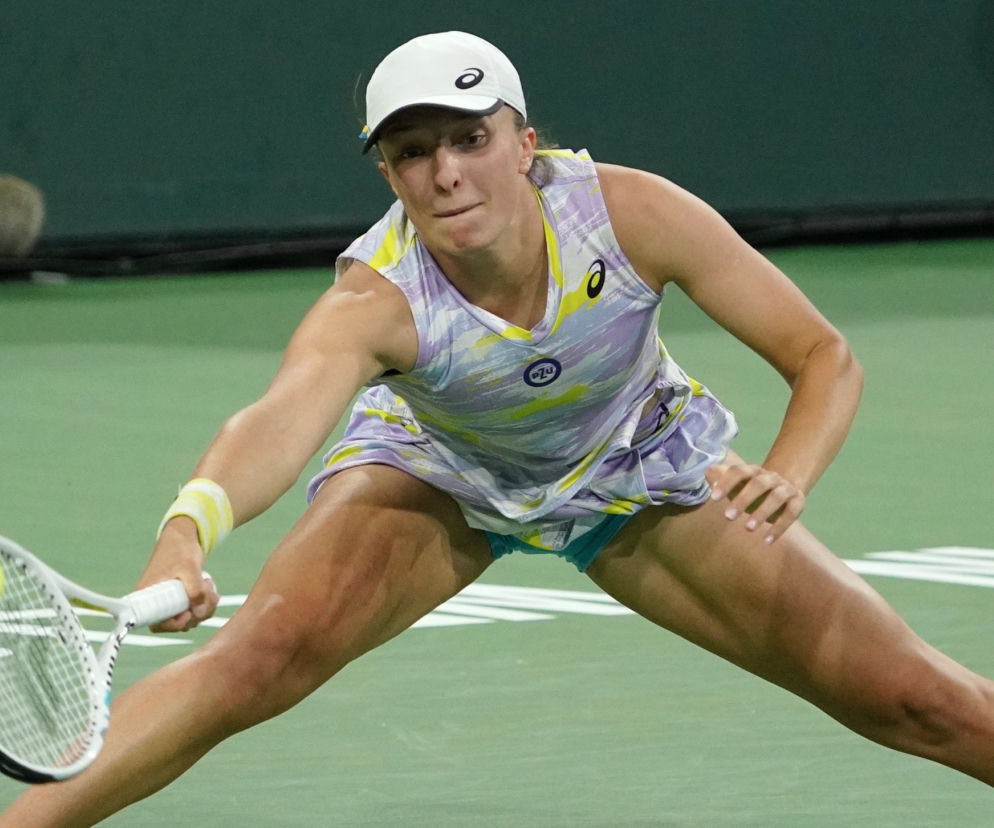 Świątek - Sakkari RELACJA NA ŻYWO WYNIK Pierwszy set dla Igi Świątek FINAŁ Indian Wells Świątek - Sakkari NA ŻYWO ONLINE