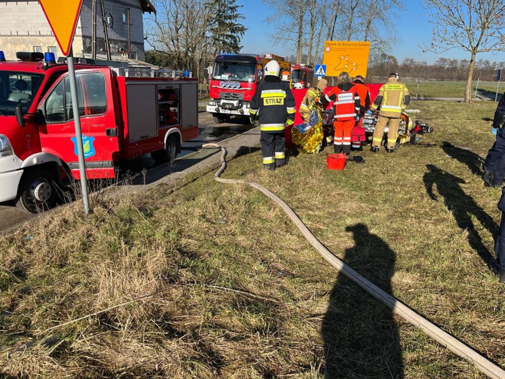 Przyczepa spłonęła po wybuchu butli z gazem