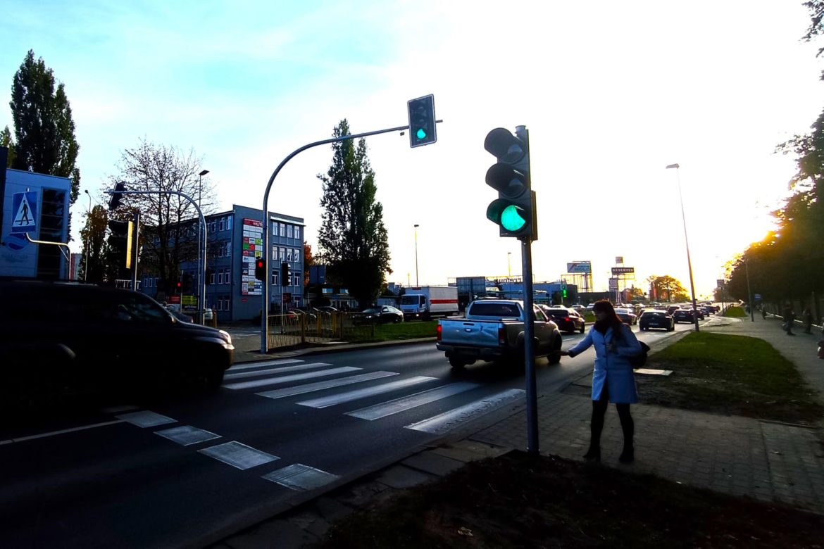 Nowa sygnalizacja świetlna na ulicy Mieszka I