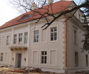 Remont zabytkowego Pałacu w Chrzęsnem 